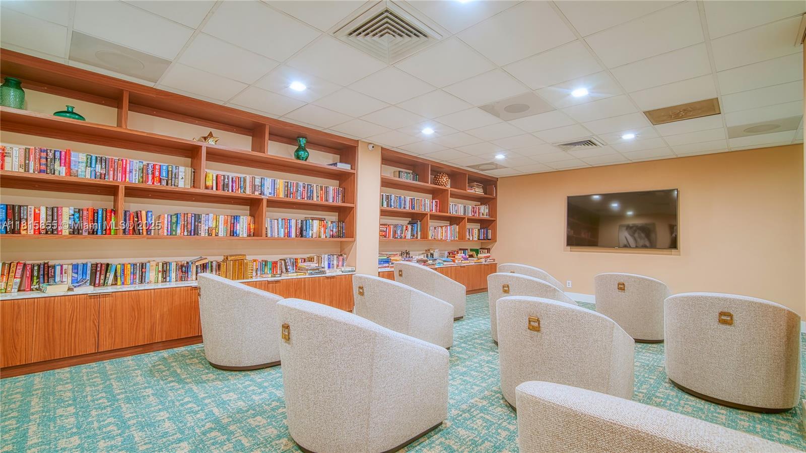 PLAYA DEL SOL CONDO - Residential Lease