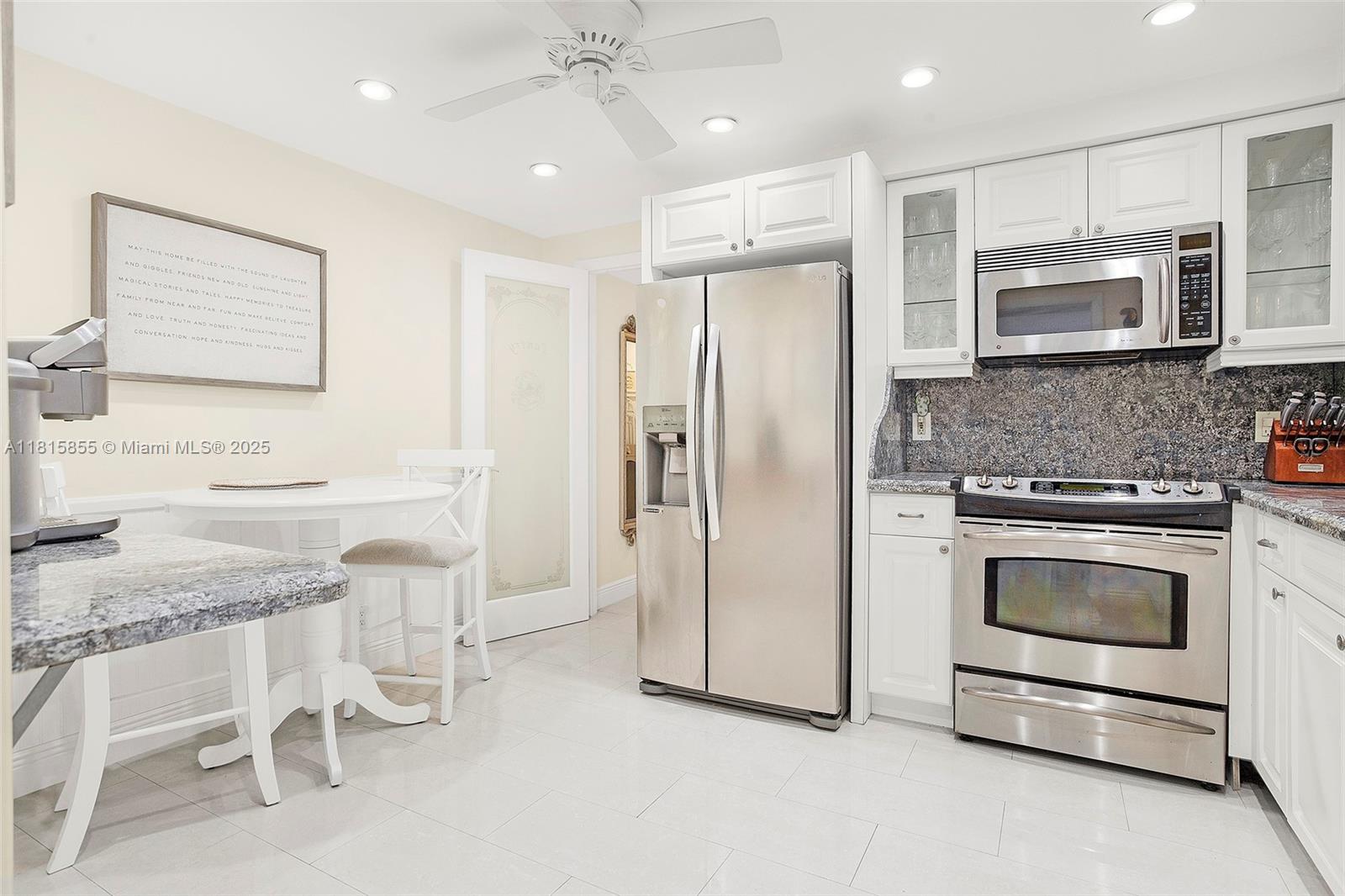 PLAYA DEL SOL CONDO - Residential Lease