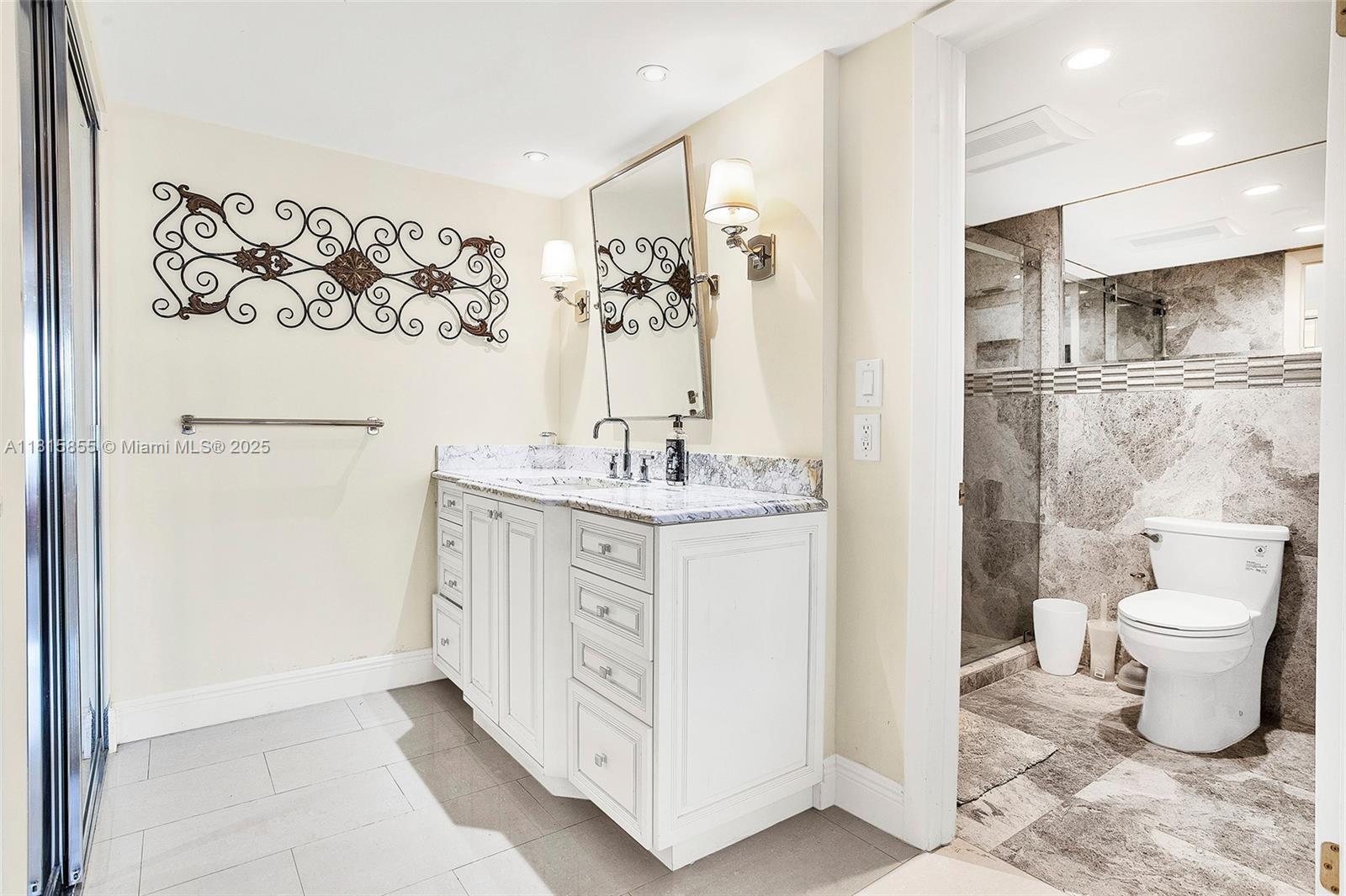 PLAYA DEL SOL CONDO - Residential Lease