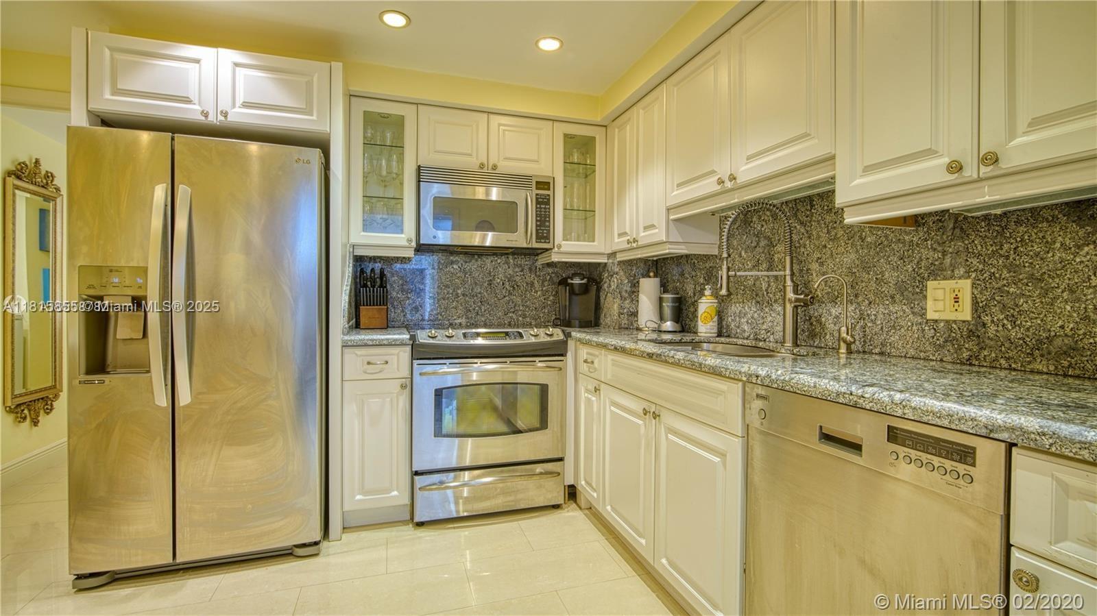 3500 Galt Ocean Dr 1605, Fort Lauderdale, Broward County, Florida - 2 Bedrooms  
3 Bathrooms - 