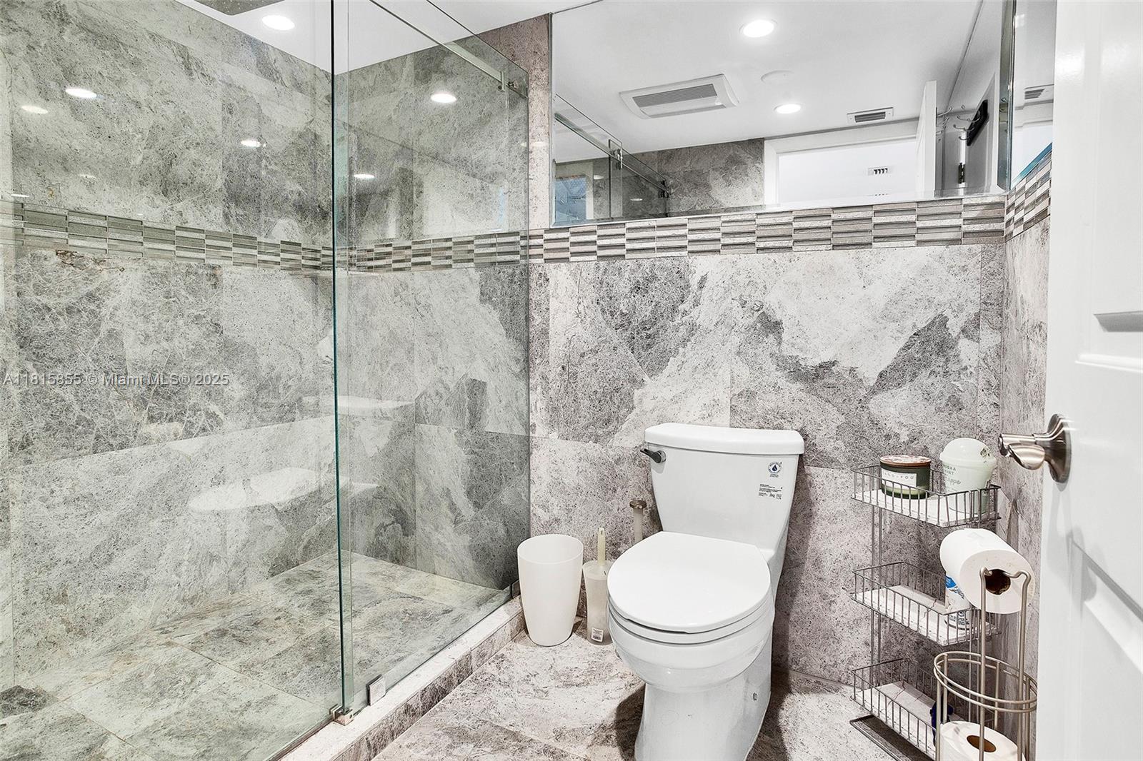 PLAYA DEL SOL CONDO - Residential Lease