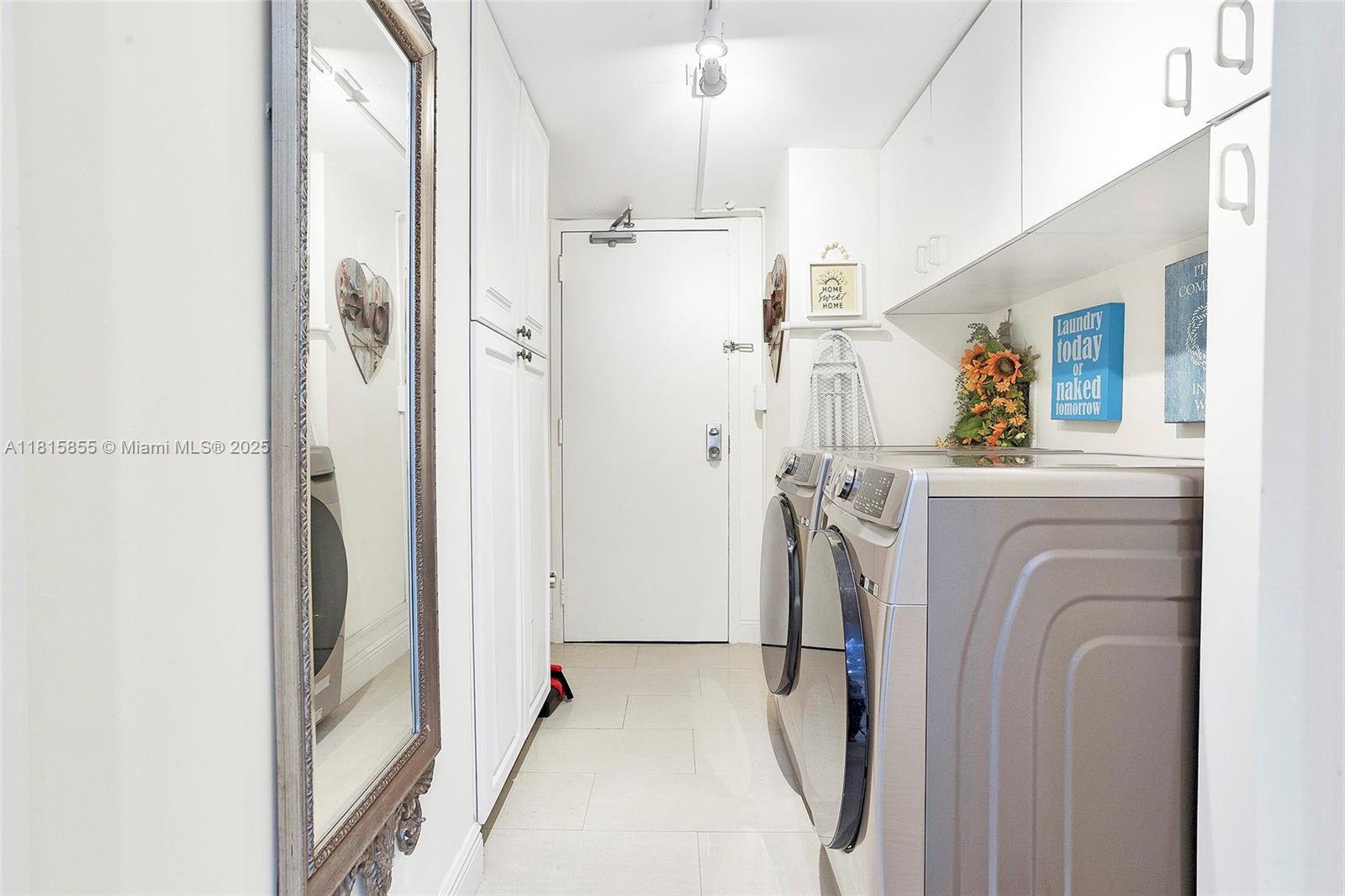 PLAYA DEL SOL CONDO - Residential Lease