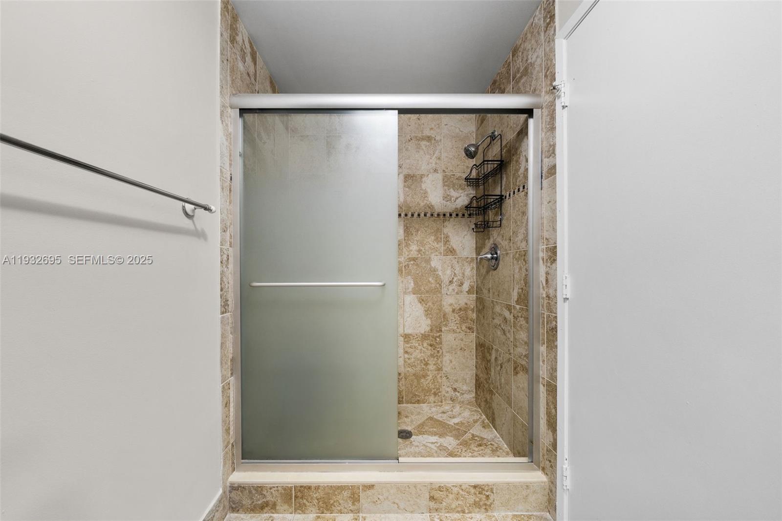 COURTYARDS AT DAVIE CONDO - Residential