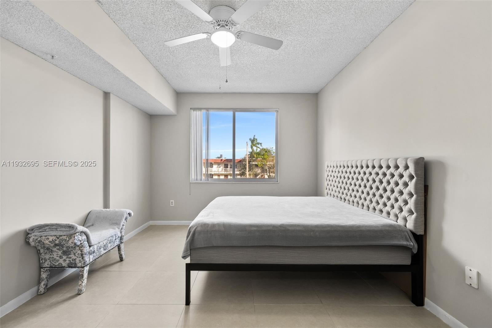 COURTYARDS AT DAVIE CONDO - Residential