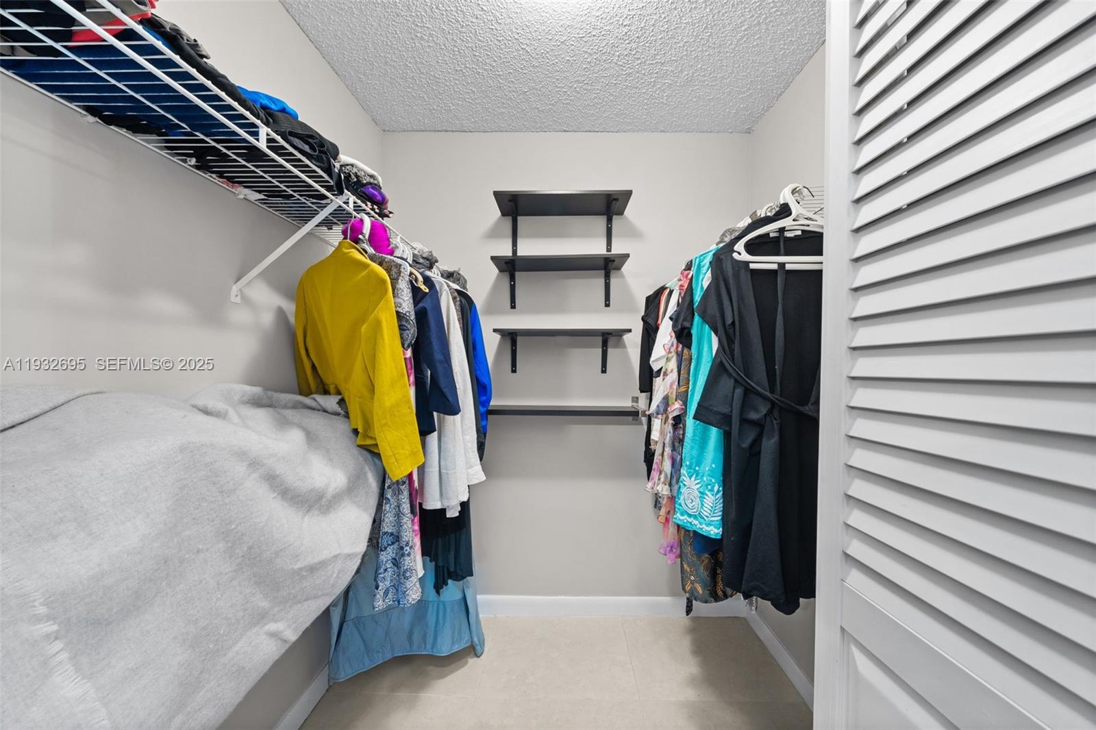 COURTYARDS AT DAVIE CONDO - Residential