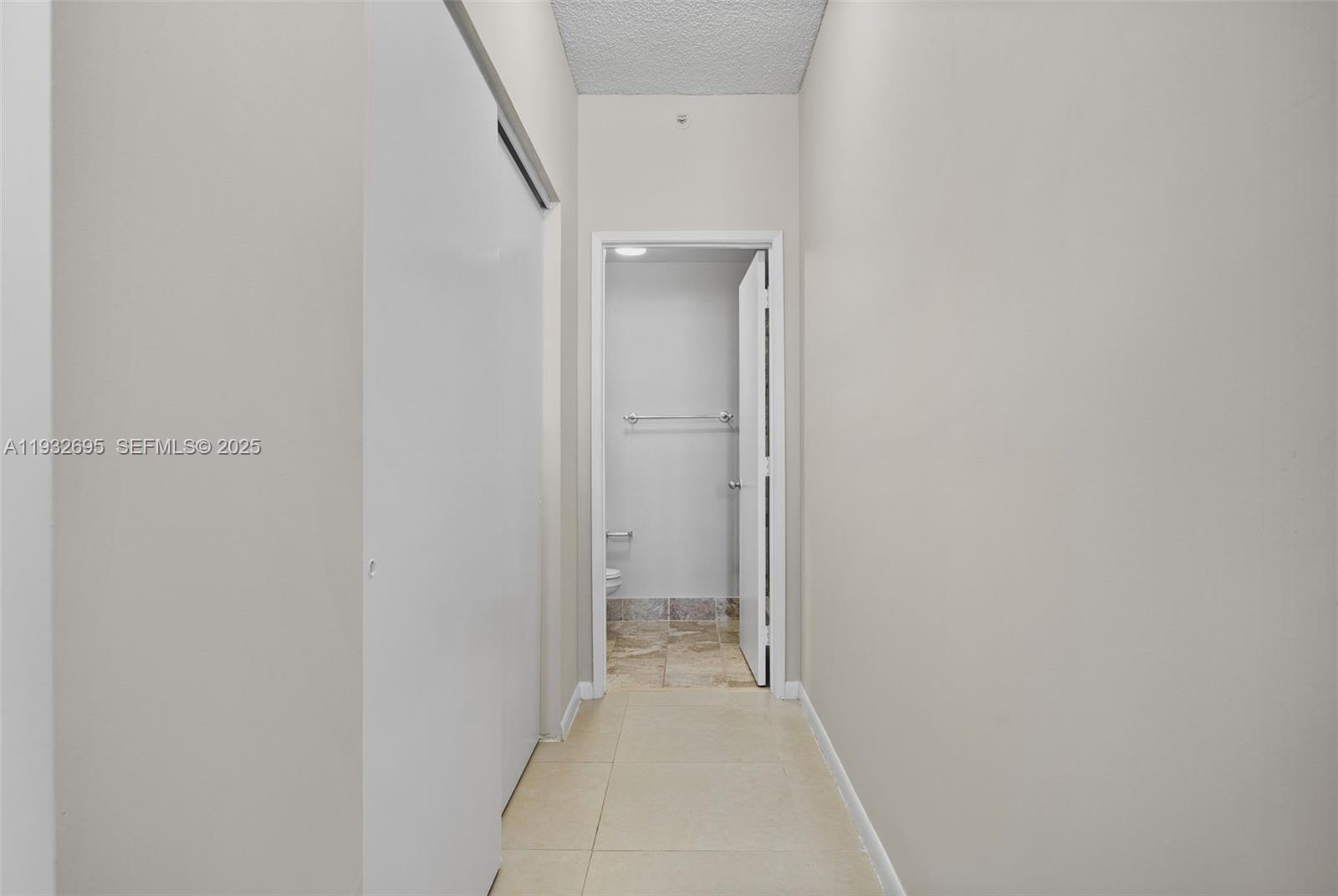 COURTYARDS AT DAVIE CONDO - Residential