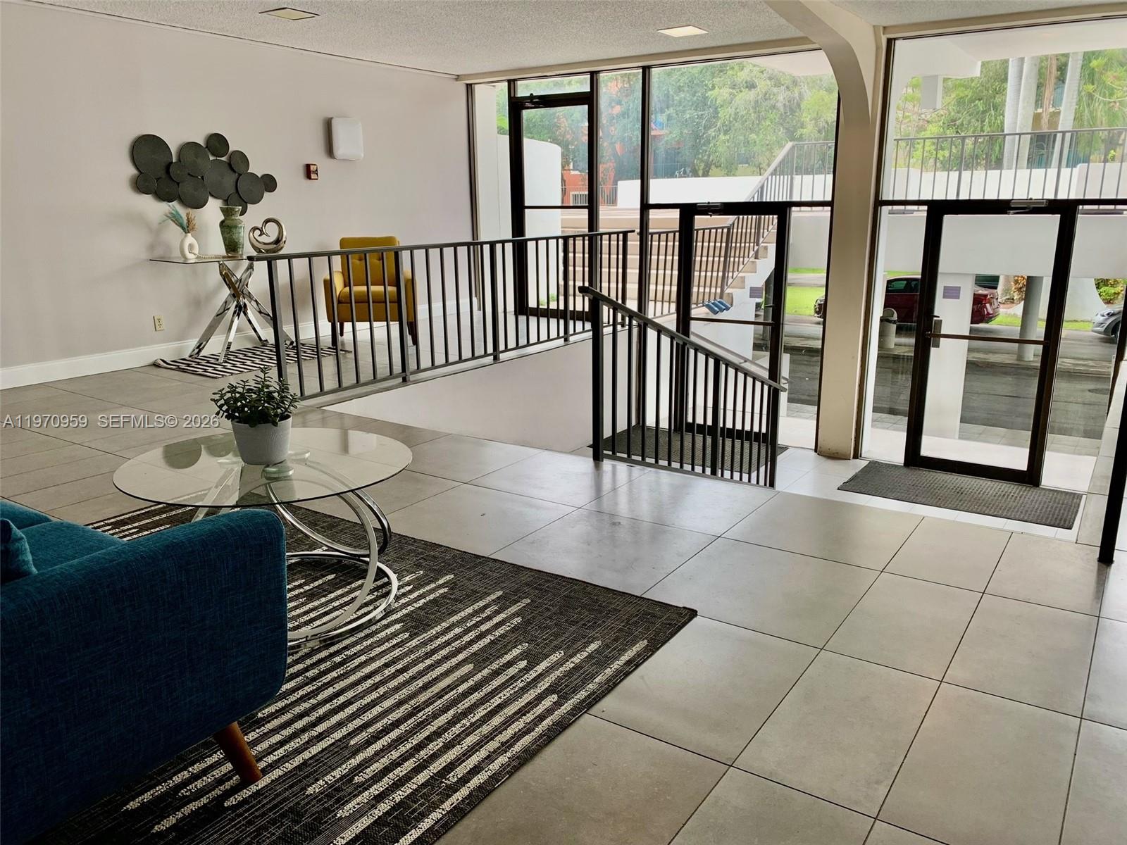 YORKTOWN CONDO - Residential Lease