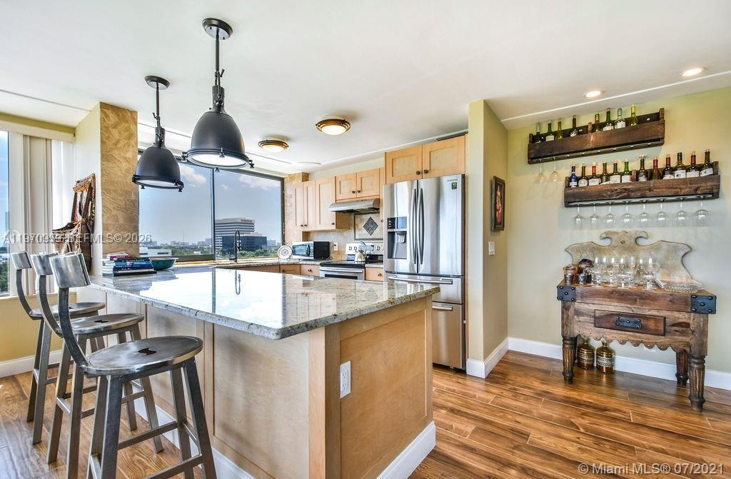 YORKTOWN CONDO - Residential Lease