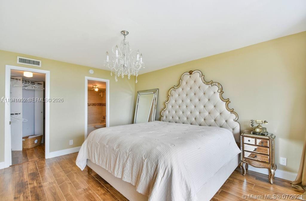 YORKTOWN CONDO - Residential Lease