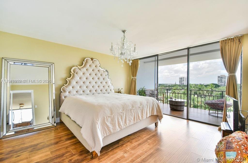 YORKTOWN CONDO - Residential Lease