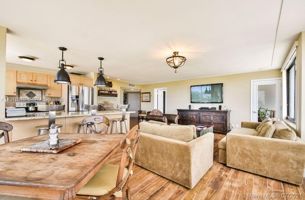 YORKTOWN CONDO - Residential Lease