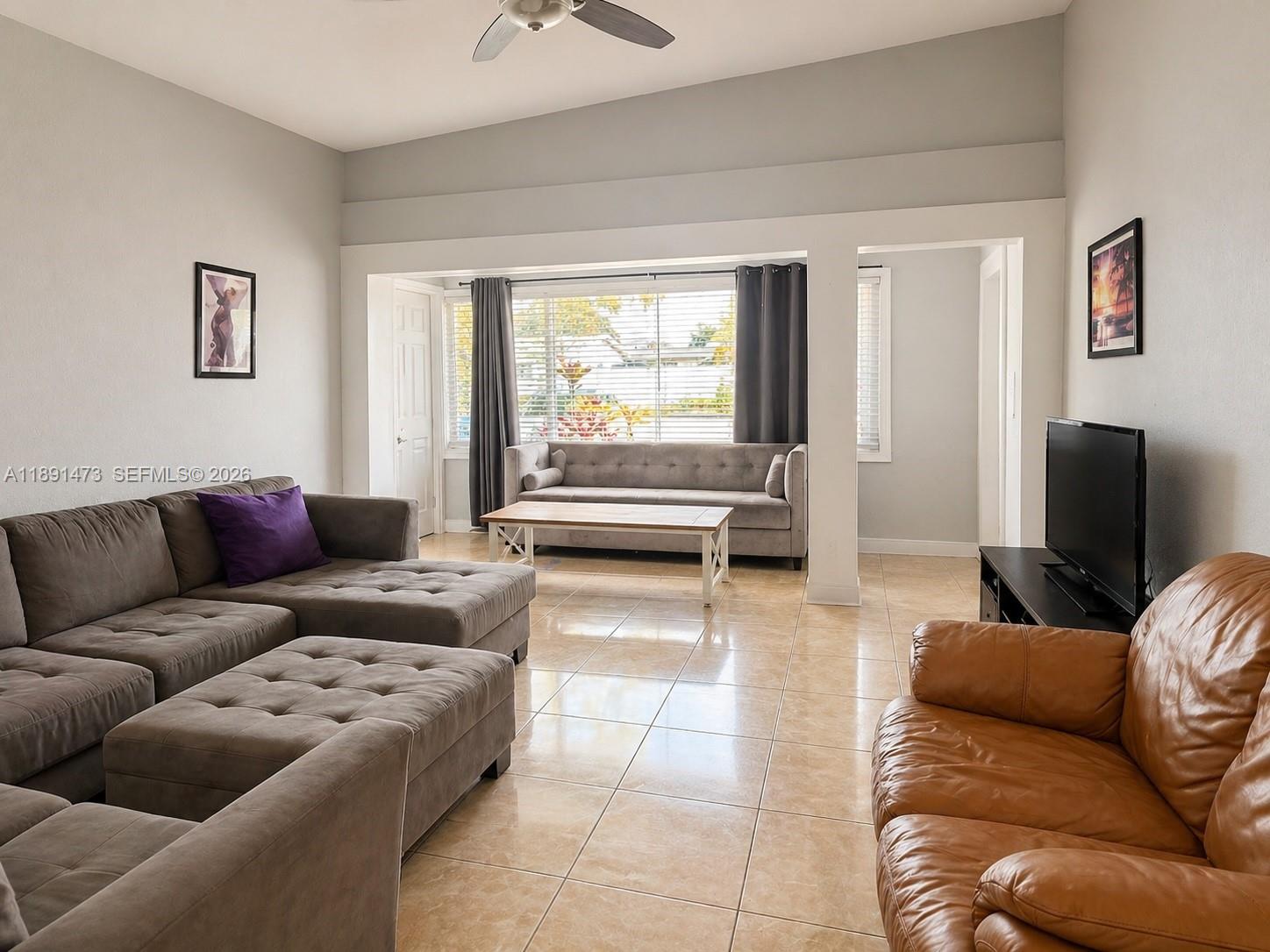 SCOTT LAKE MANOR SEC 1 - Residential
