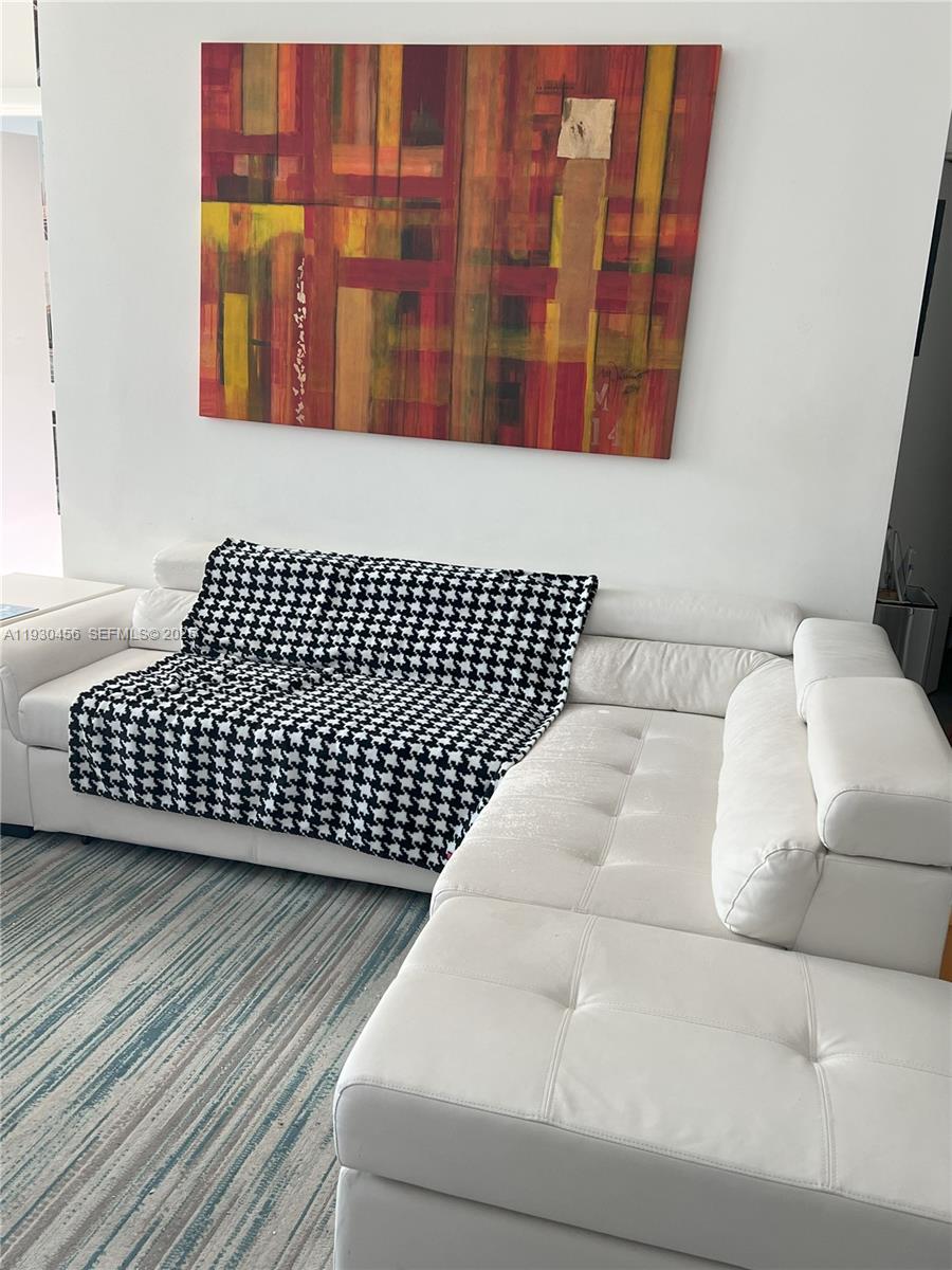 MINT CONDO - Residential Lease