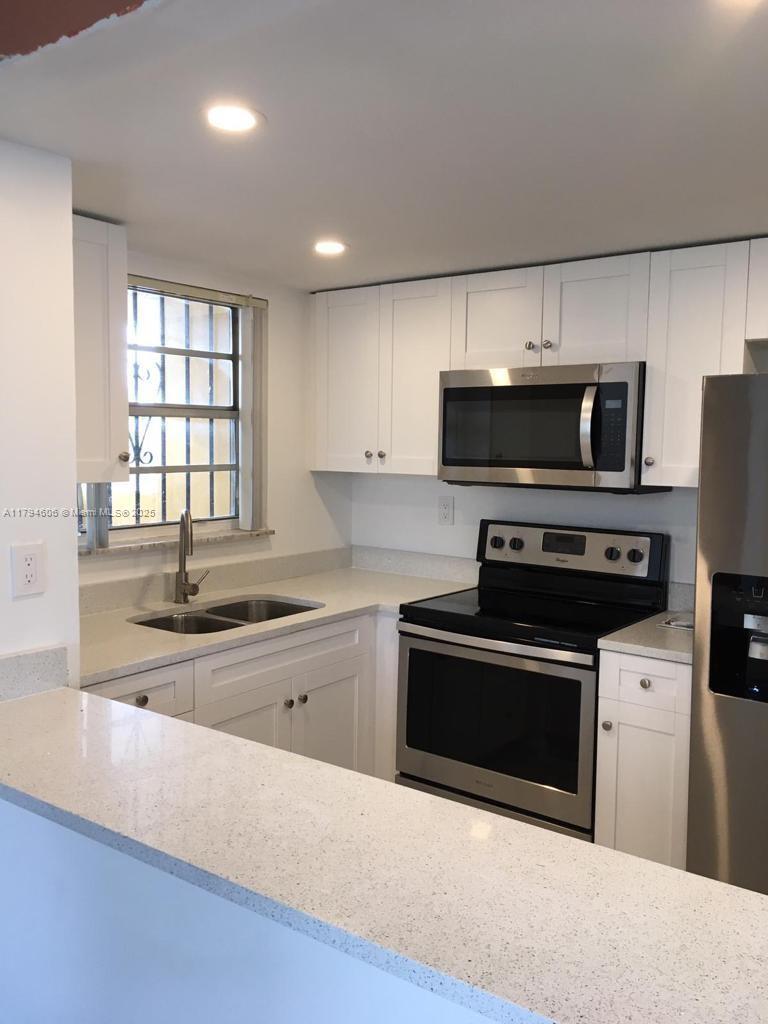 Rental Property at 8897 Fontainebleau Blvd 311, Miami, Broward County, Florida - Bedrooms: 2 
Bathrooms: 2  - $2,400 MO.