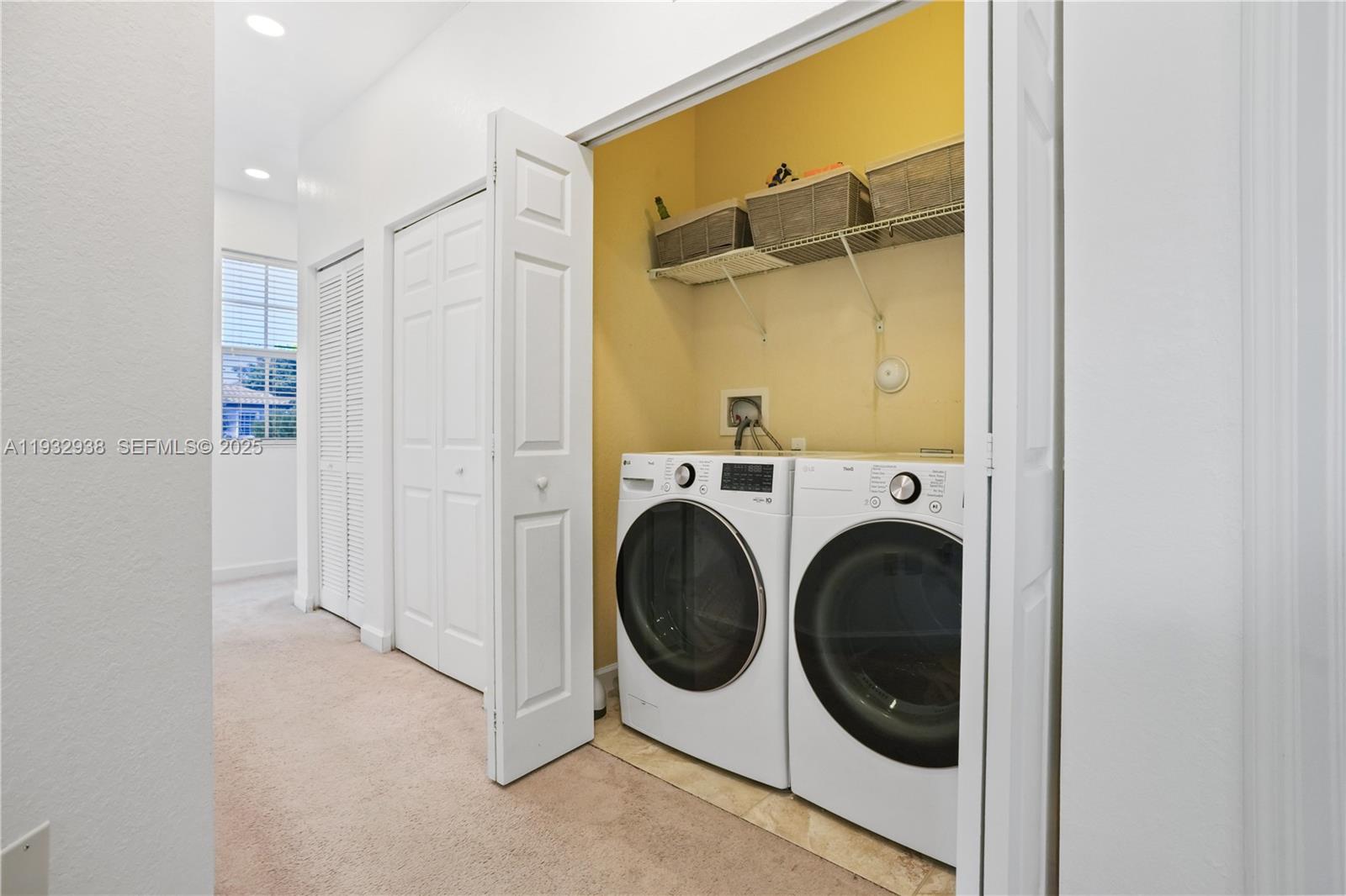 KENDALL COMMONS RESIDENTI - Residential