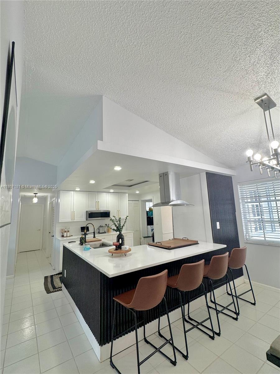 WEITZER SHAUNA MEADOWS SE - Residential