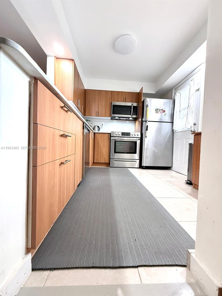 1501 NE 191st St C114