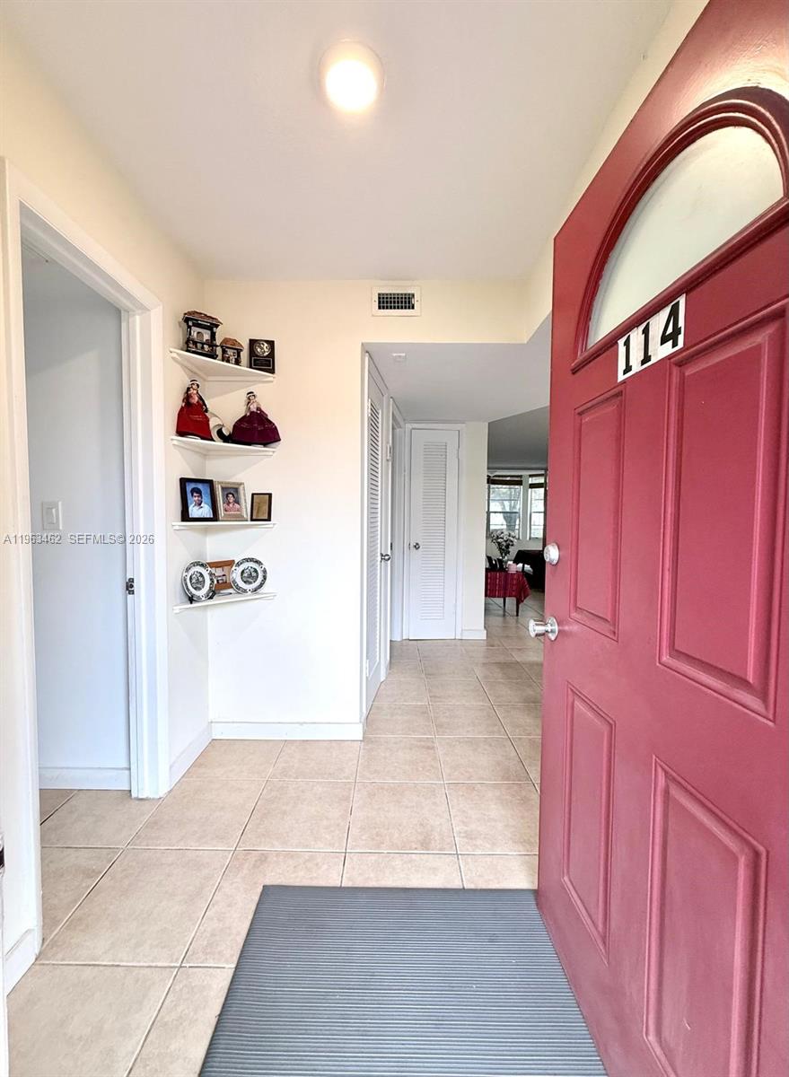 ROLLING GREEN CONDO C - Residential