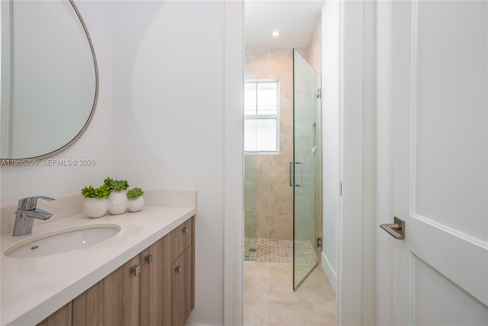 COCONUT GROVE SEC 1-CORAL - Residential