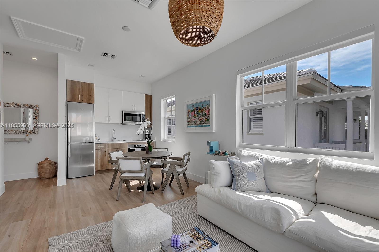 COCONUT GROVE SEC 1-CORAL - Residential