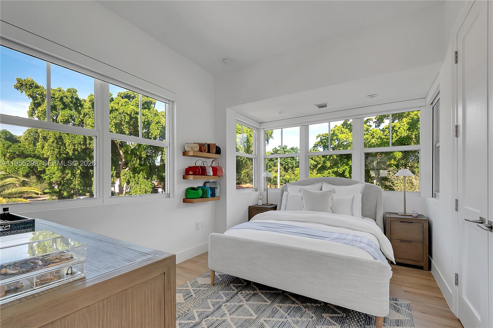 COCONUT GROVE SEC 1-CORAL - Residential