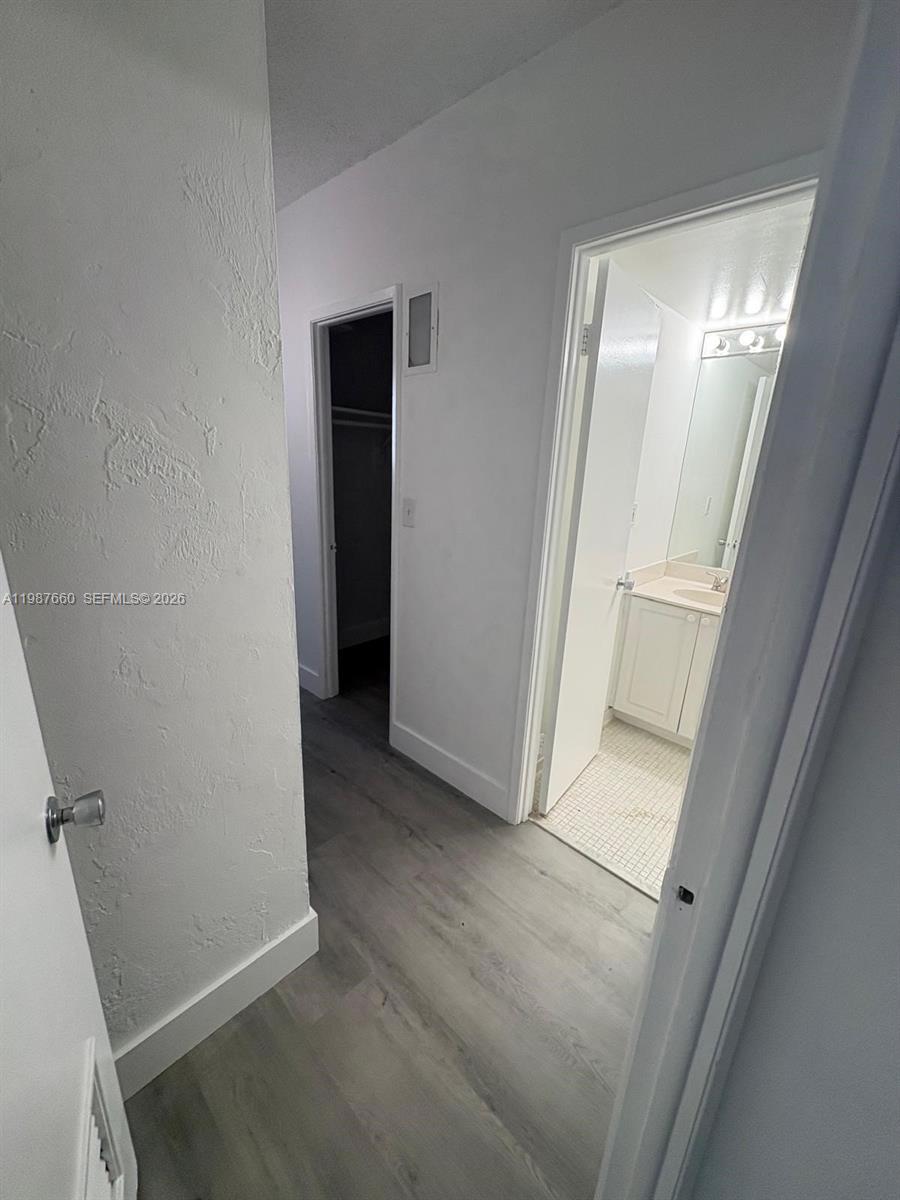 OCEANVIEW BUILDING A COND - Residential Lease