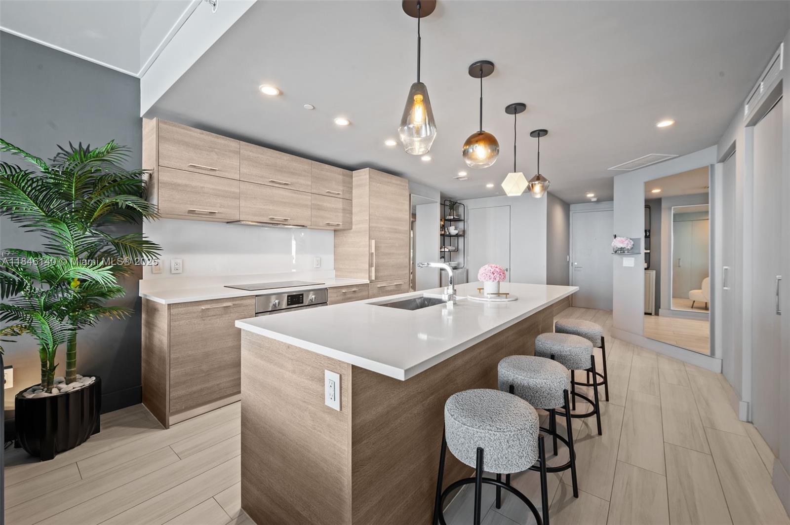 PARAISO BAY CONDO - Residential