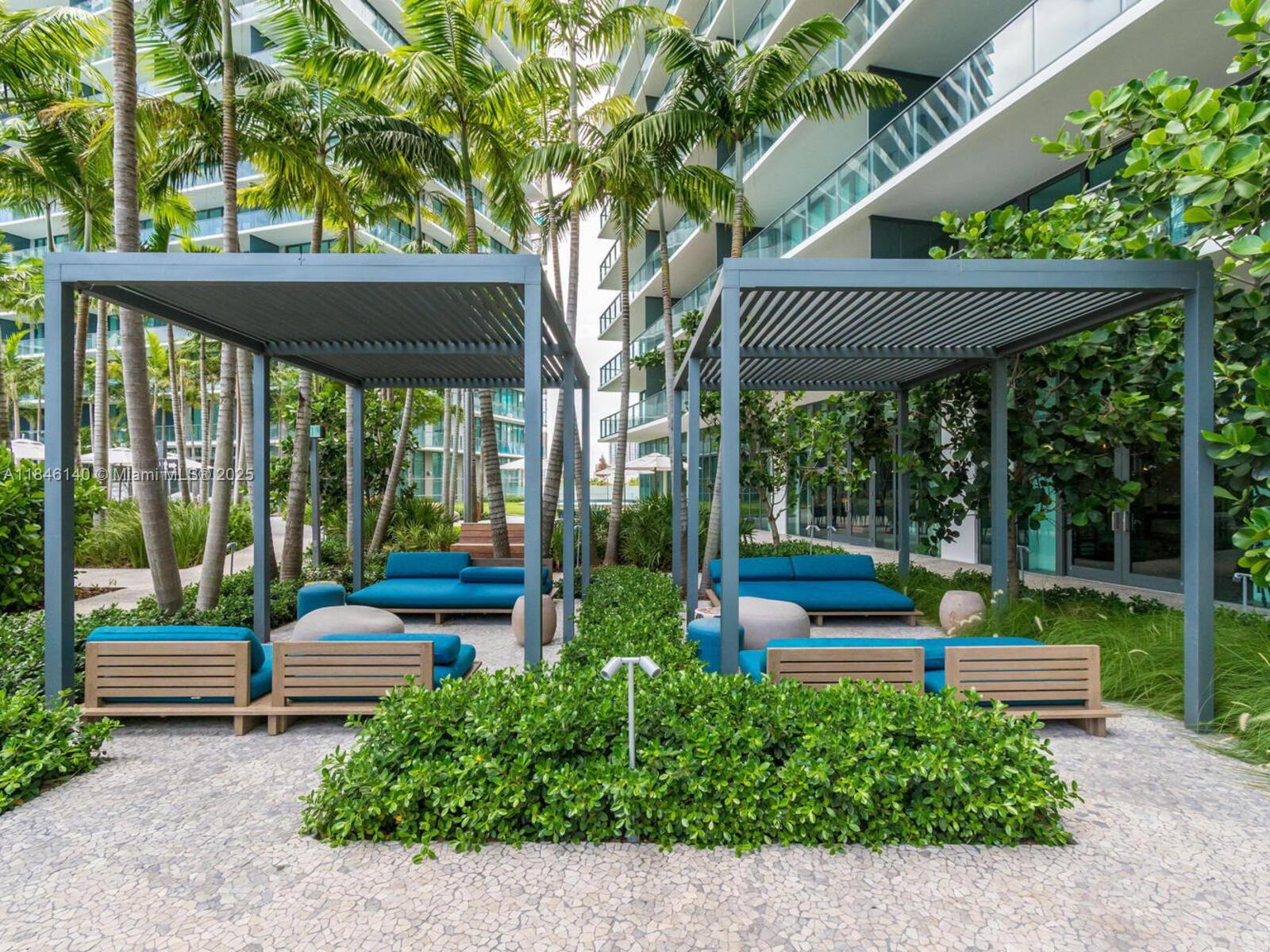 PARAISO BAY CONDO - Residential