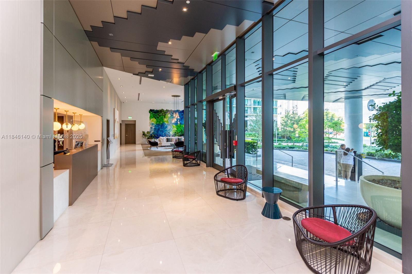 PARAISO BAY CONDO - Residential