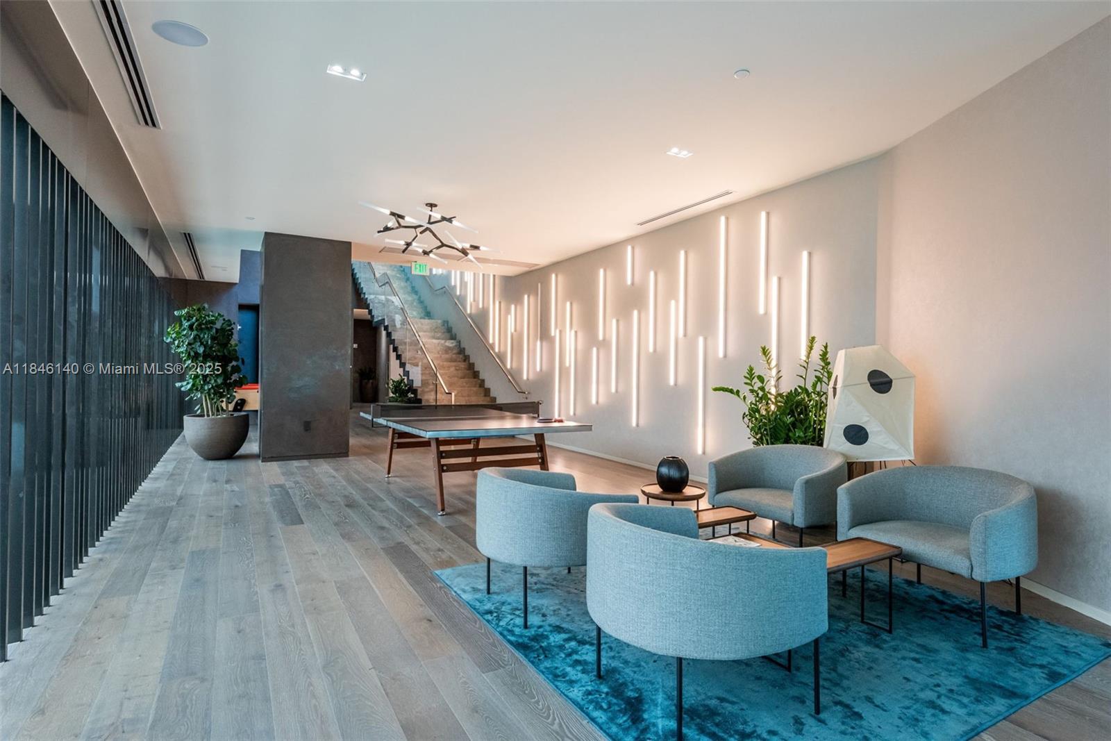 PARAISO BAY CONDO - Residential