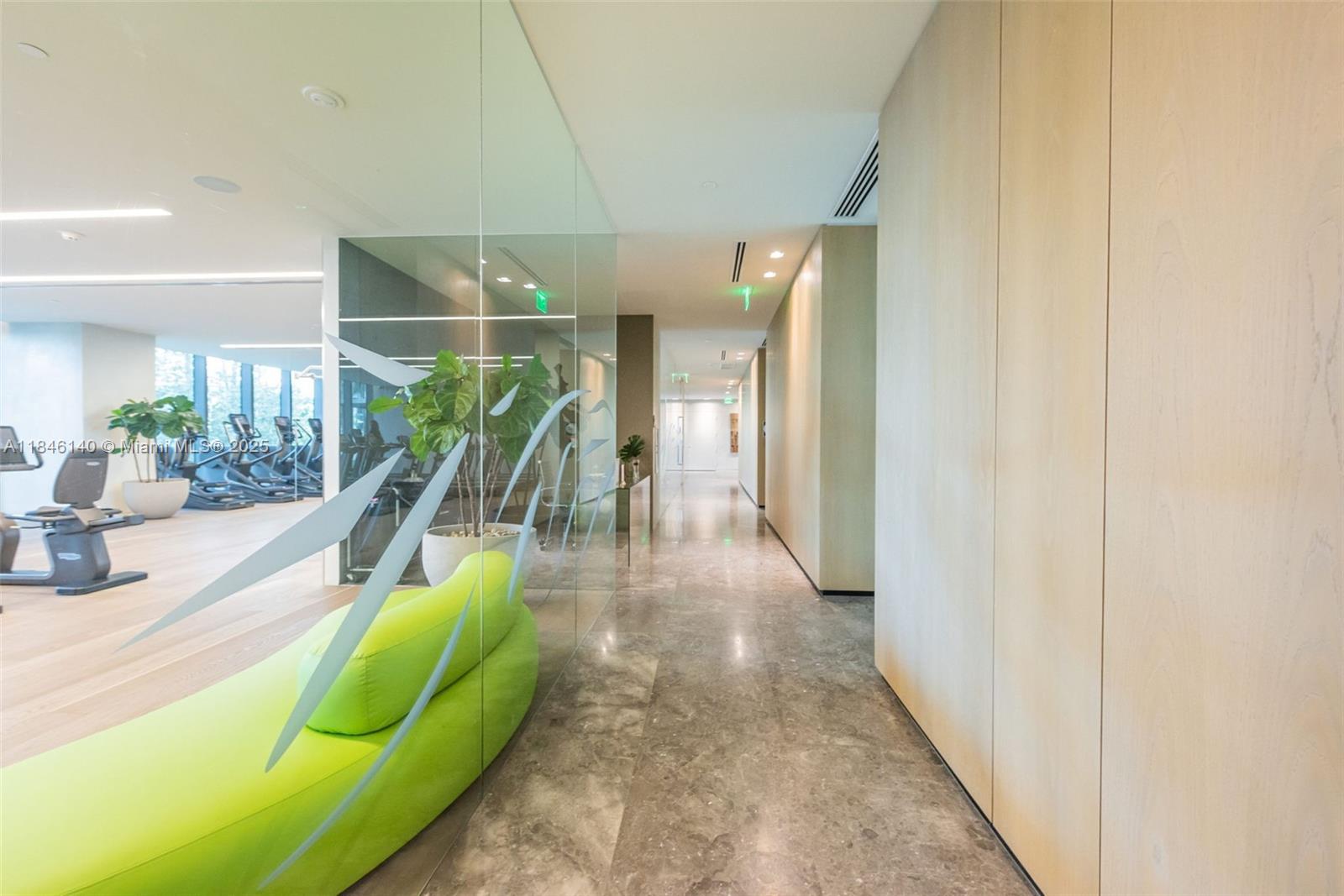 PARAISO BAY CONDO - Residential