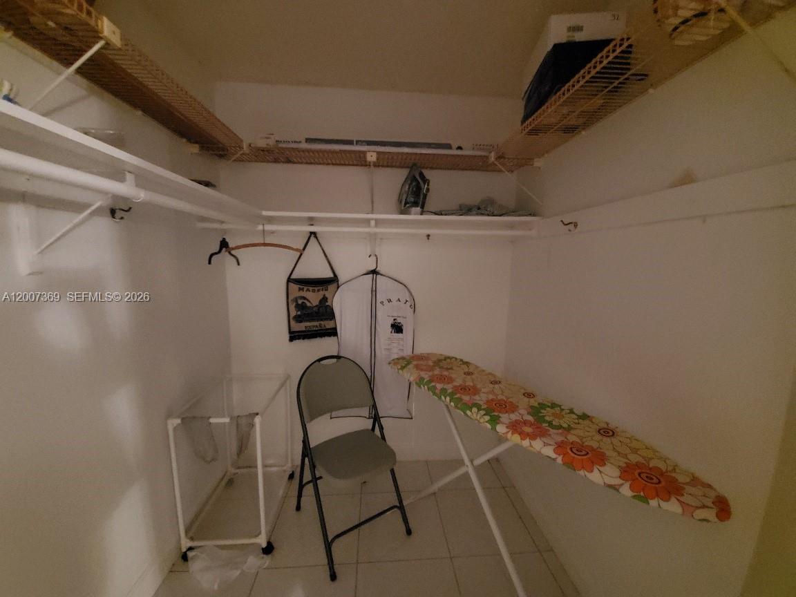 JADE WINDS GROUP-DAISY GA - Residential