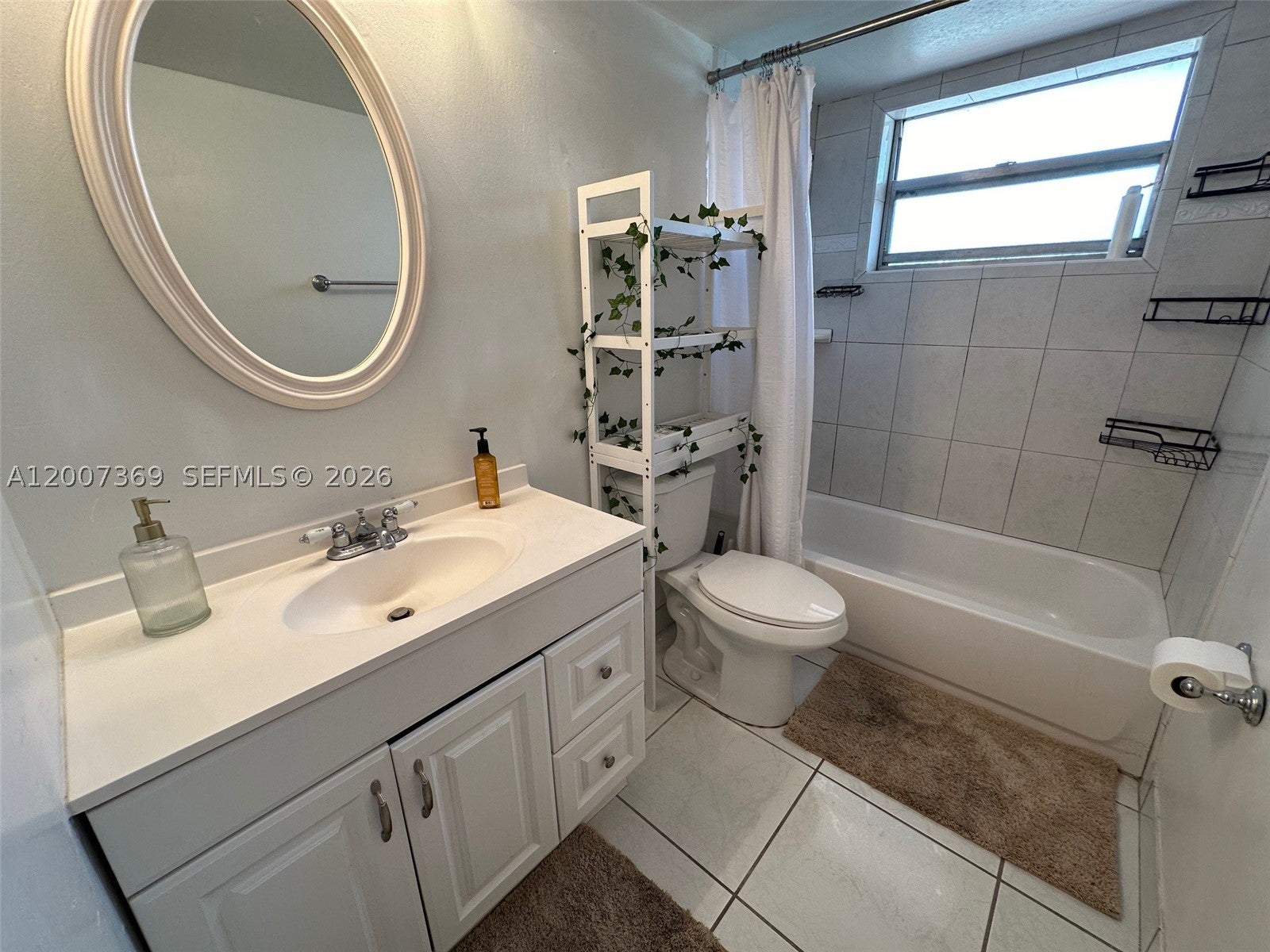 1750 NE 191st St 105-1