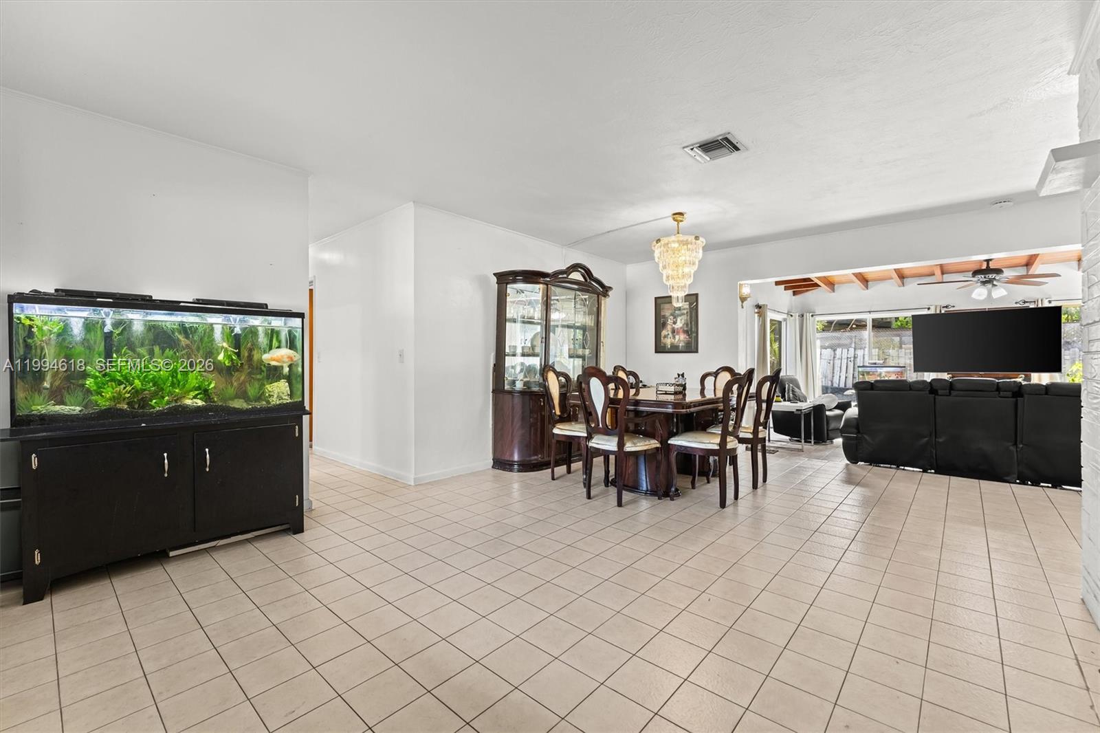 Lloyd Estates 25-47 B - Residential