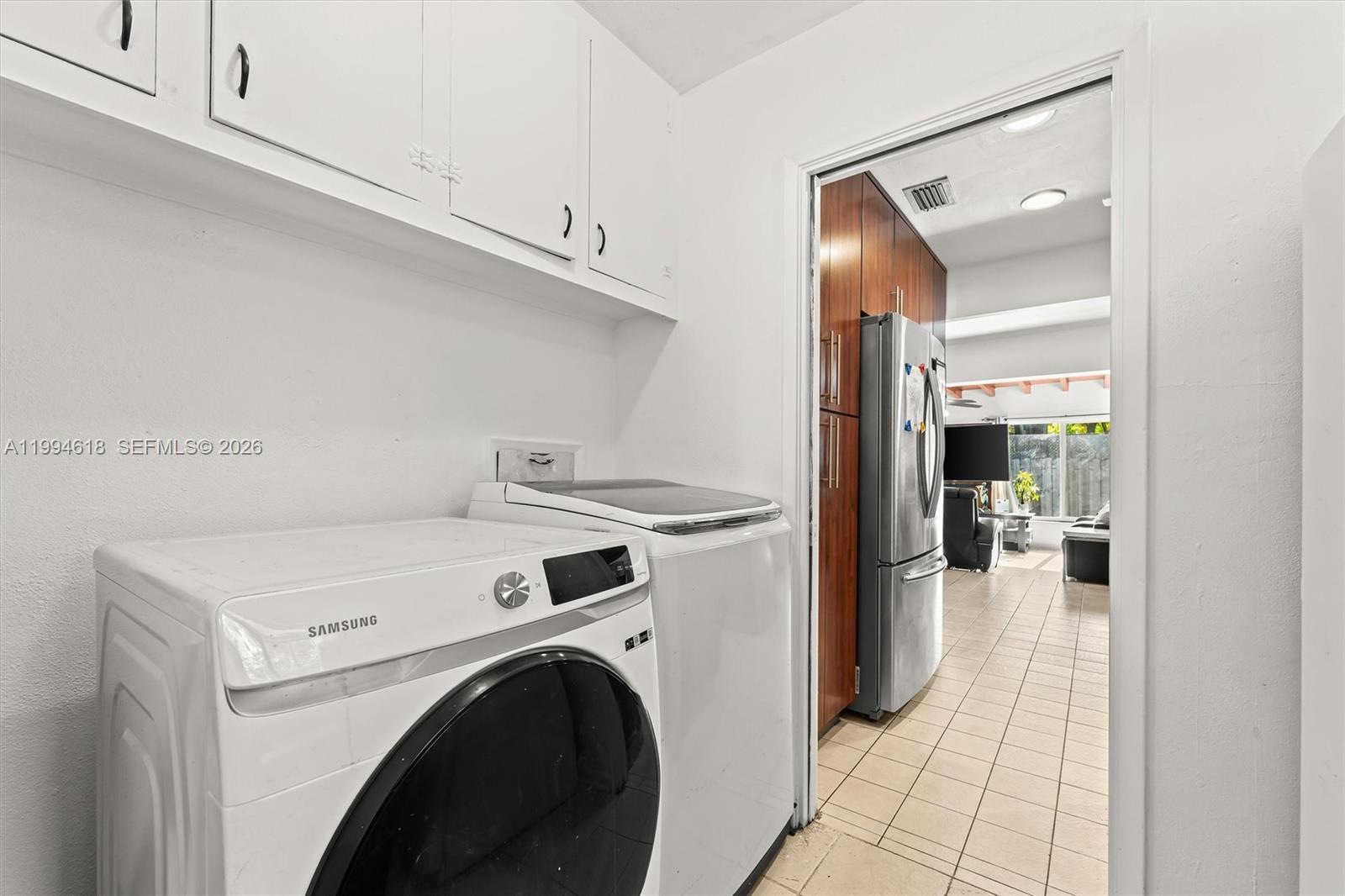 Lloyd Estates 25-47 B - Residential