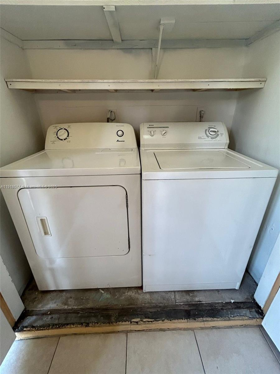 BISCAYNE BEACH CLUB CONDO - Residential Lease