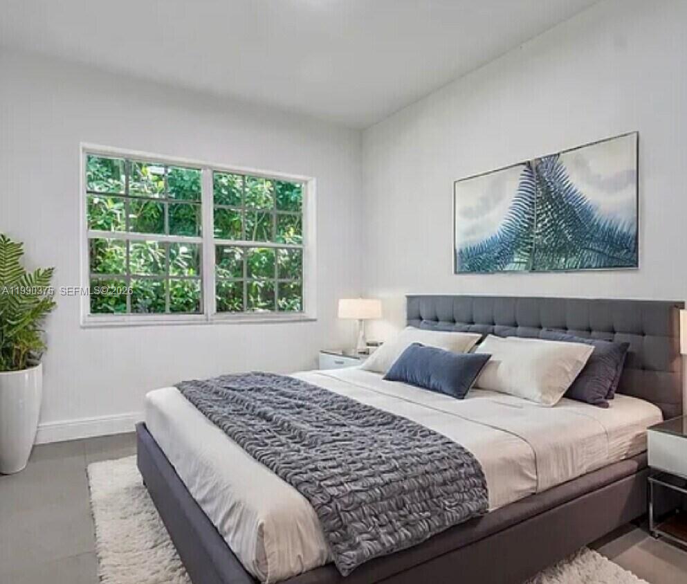 BISCAYNE BCH SUB - Residential