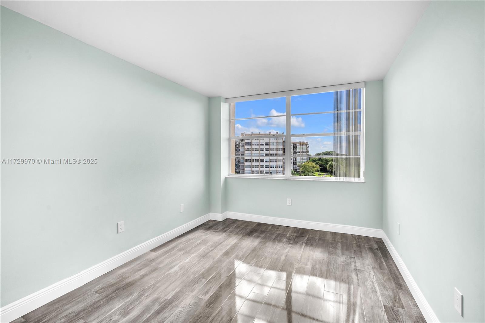PARK PLACE CONDOMINIUM NO - Residential