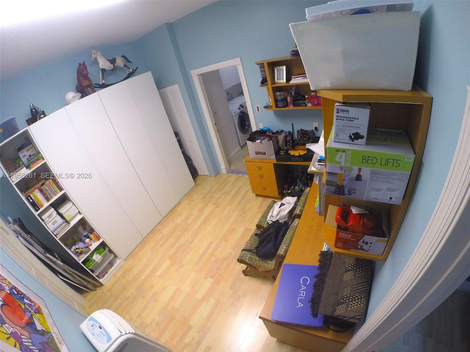 PRESIDENTIAL ESTATES SUB - Residential