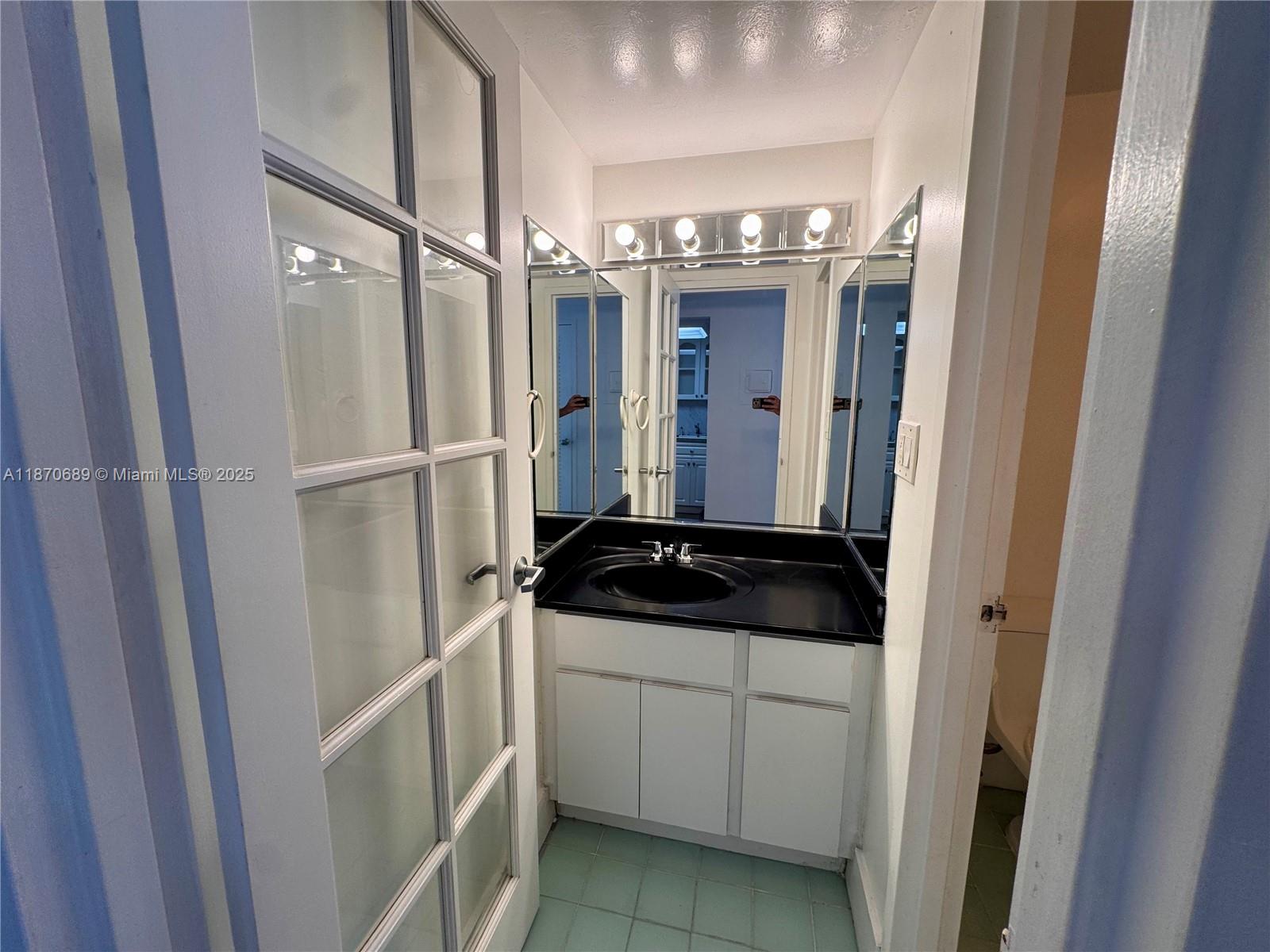 TRITON TOWER CONDO - Residential Lease