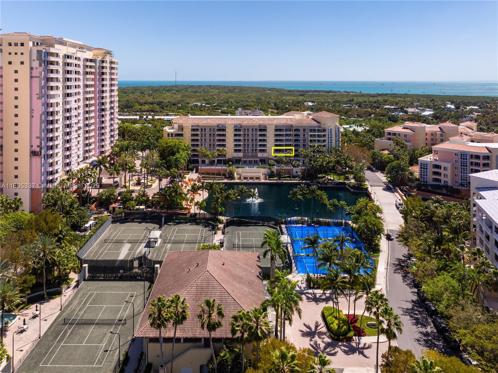 765 Crandon Blvd 306