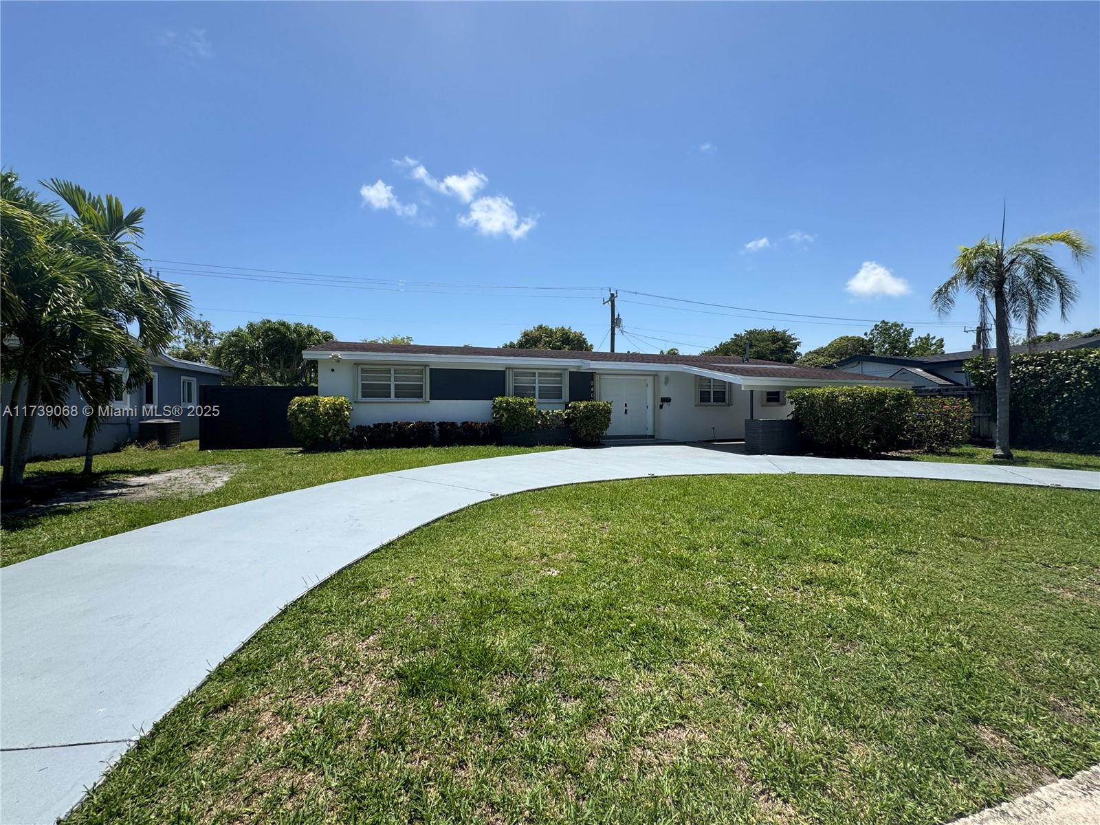 Property for Sale at Address Not Disclosed, Cutler Bay, Miami-Dade County, Florida - Bedrooms: 3 
Bathrooms: 2  - $699,000
