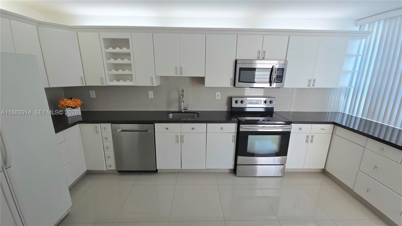 DEL PRADO MARINA - Residential