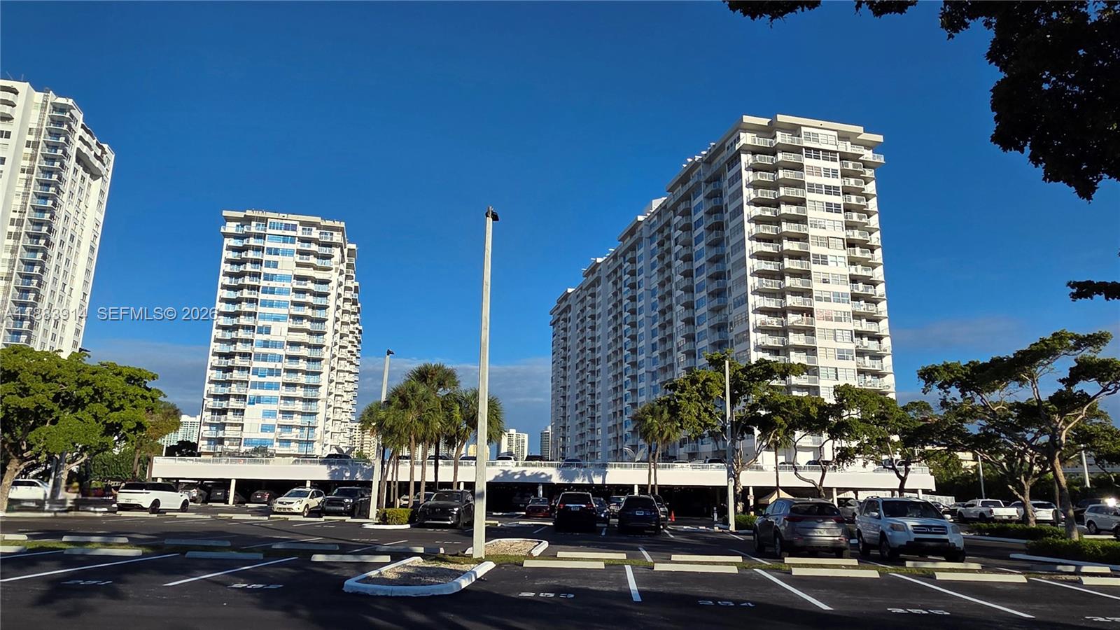 DEL PRADO MARINA - Residential