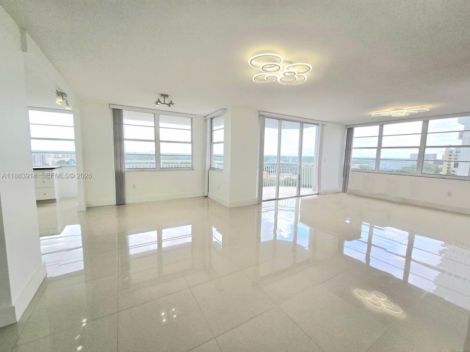 DEL PRADO MARINA - Residential