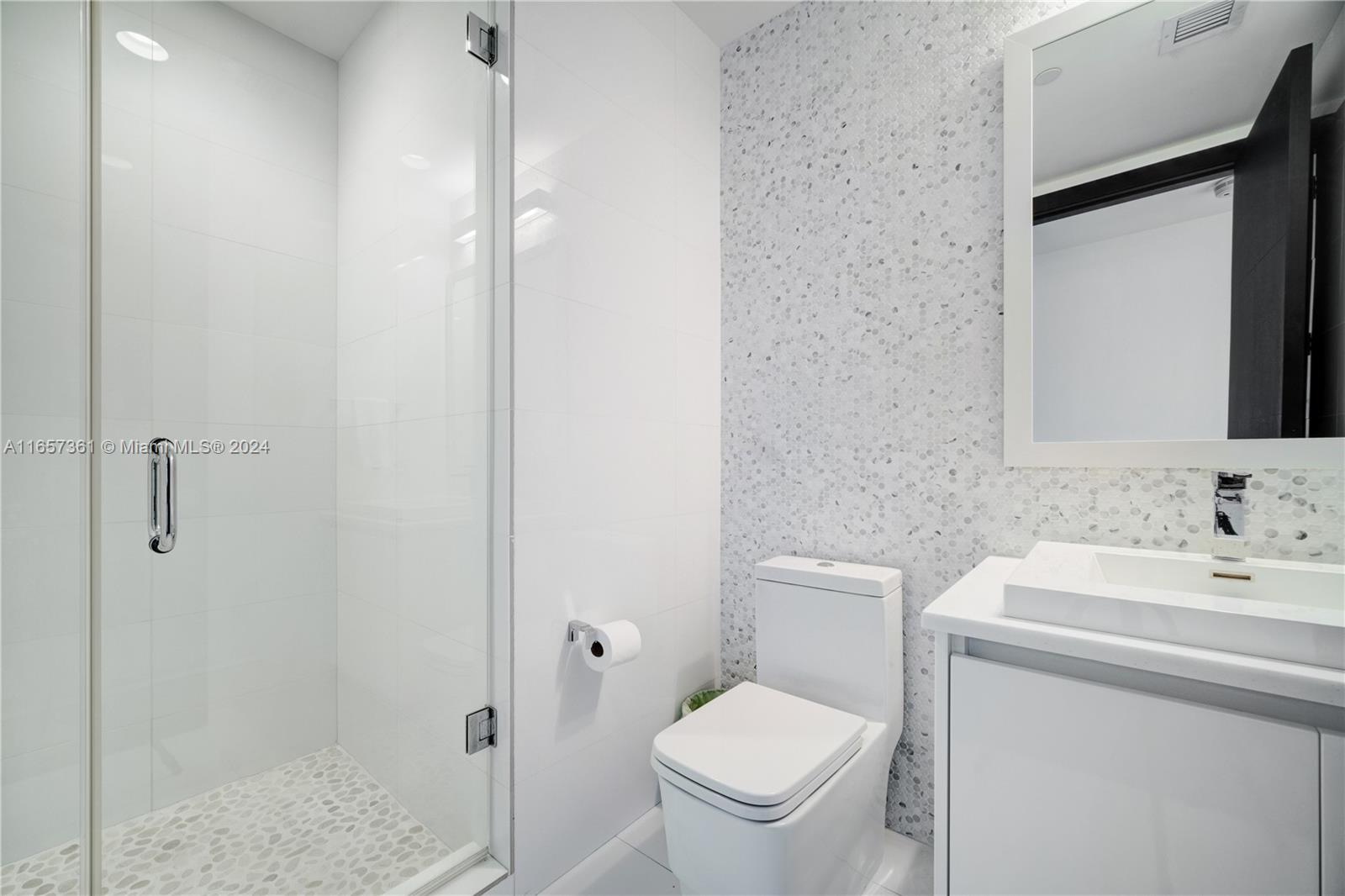 MILLENNIUM TOWER RESIDENC - Residential