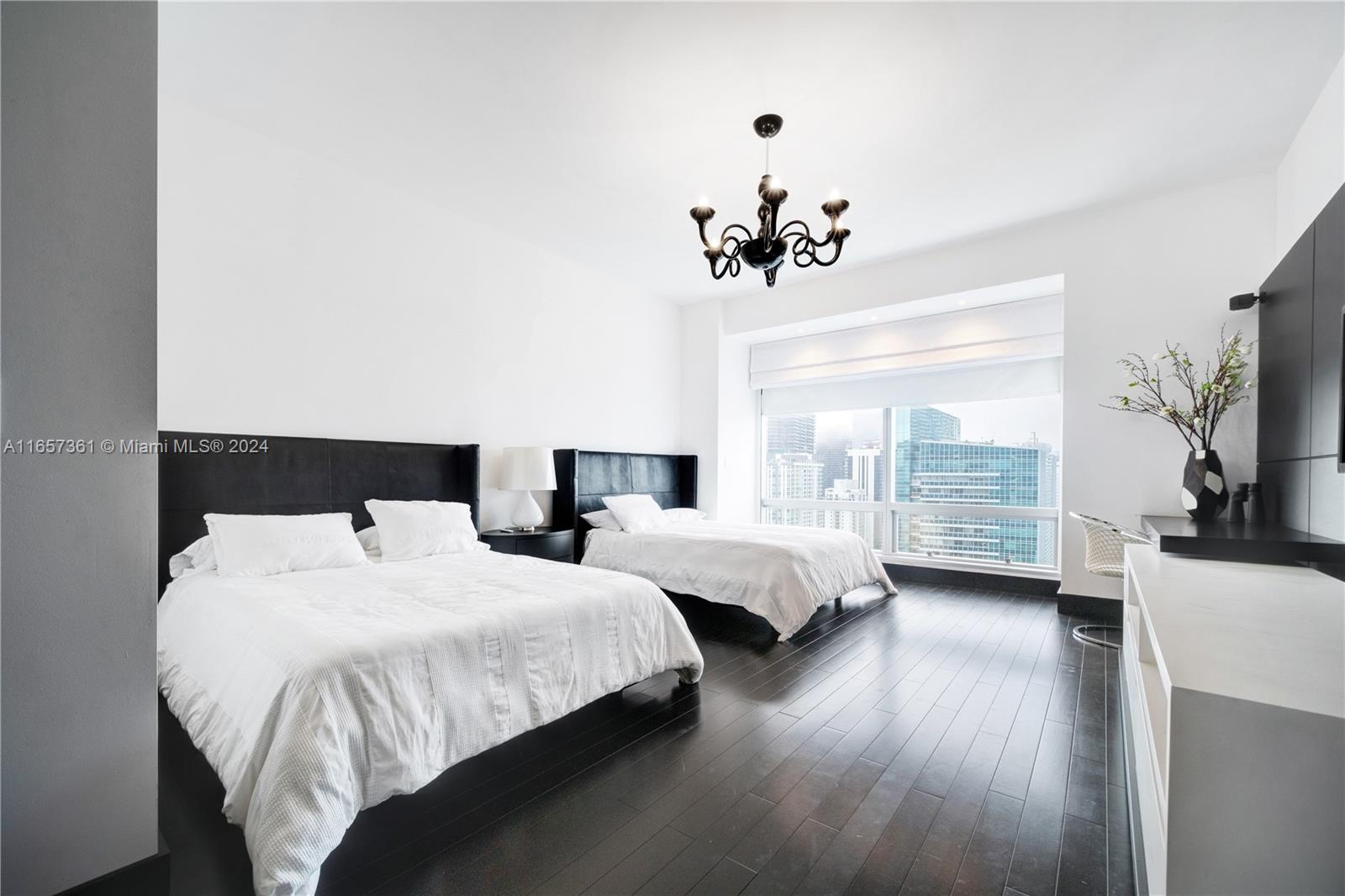 MILLENNIUM TOWER RESIDENC - Residential