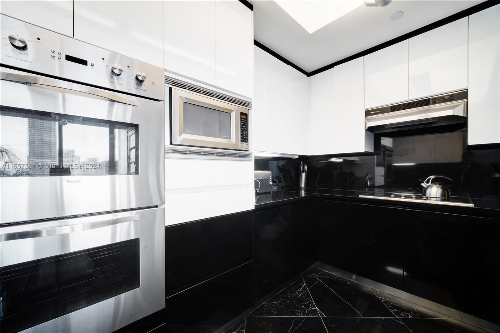 MILLENNIUM TOWER RESIDENC - Residential