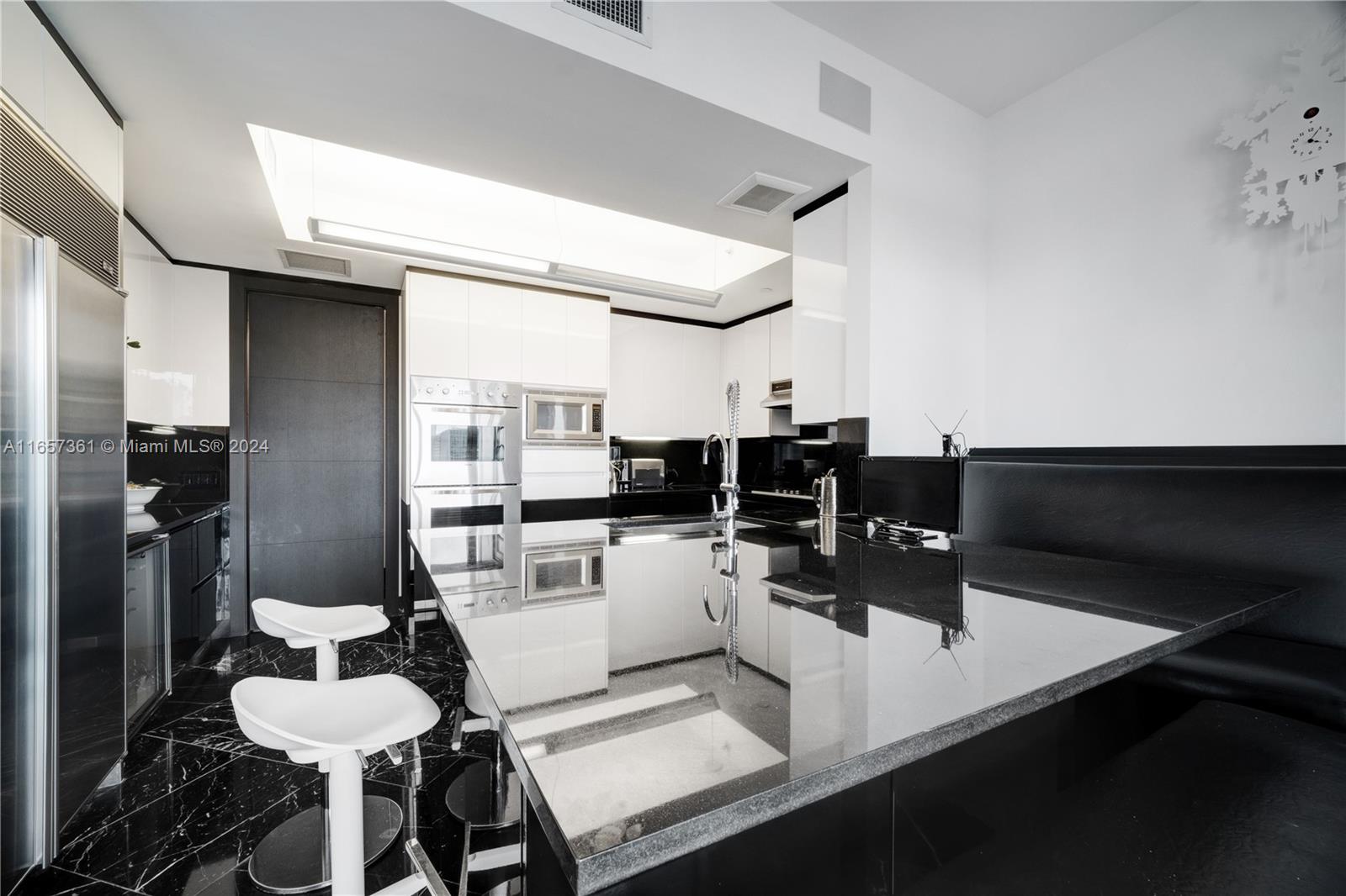 MILLENNIUM TOWER RESIDENC - Residential