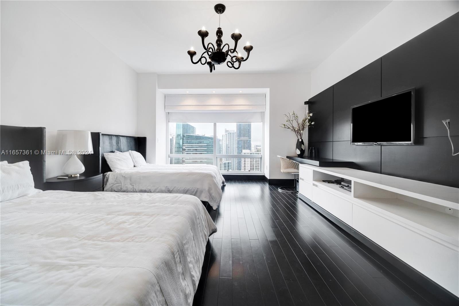 MILLENNIUM TOWER RESIDENC - Residential